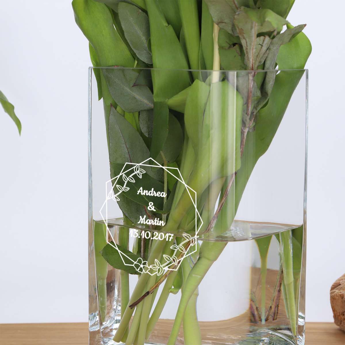 LEONARDO Vase mit Gravur „Lucca“ (15 x 25 cm)