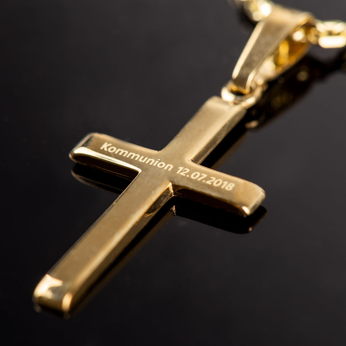 Anhänger Kreuz mit Gravur in gold - 333er Gold