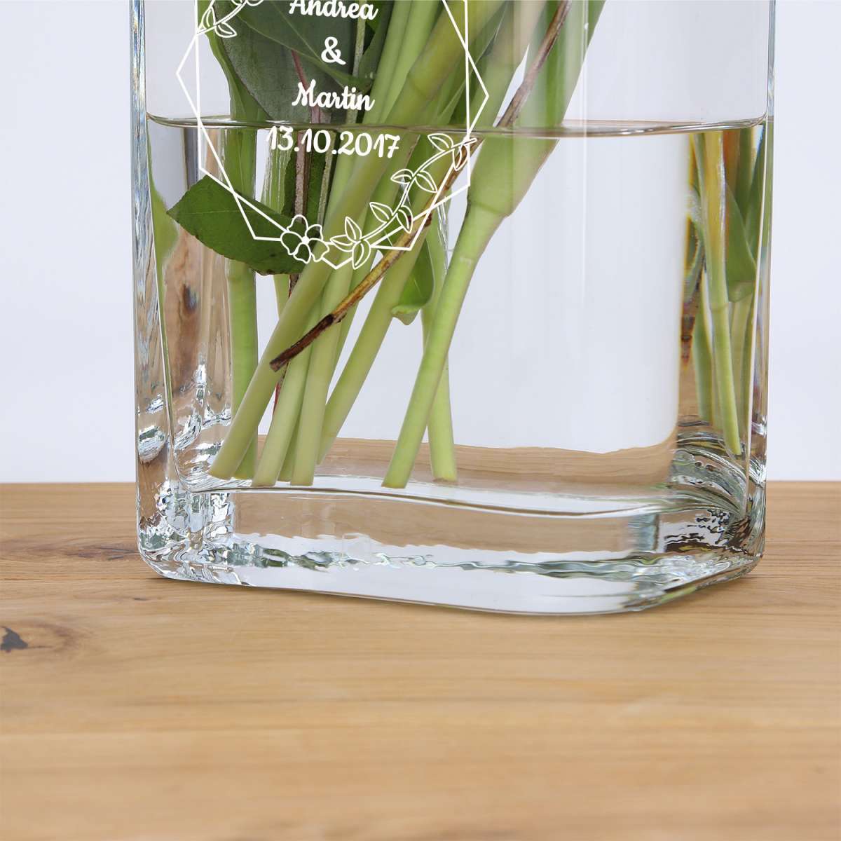 LEONARDO Vase mit Gravur „Lucca“ (15 x 25 cm)