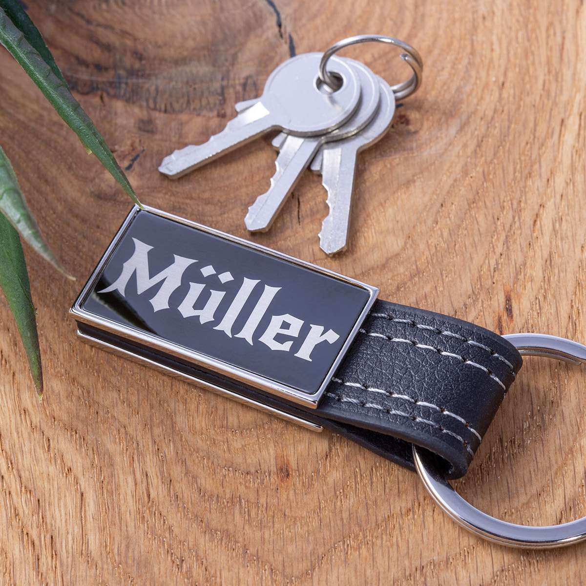 Schlüsselanhänger Aus Metall Mit Individueller Gravur – Personalisierbar Für Handwerker, Geschenk Mit Wunschtext