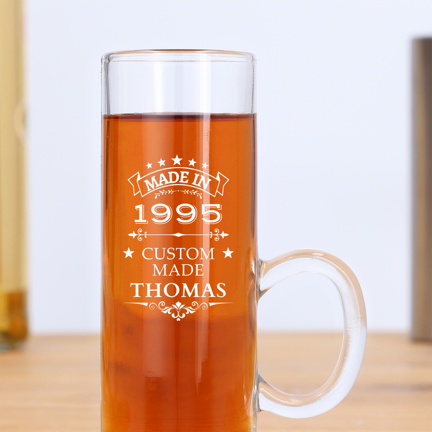 Kleines Likörglas mit Gravur „Liqueur“